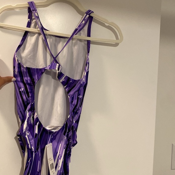 Adidas NWT New Swimsuit One Piece Size 32 Sz 32 - Picture 5 of 5